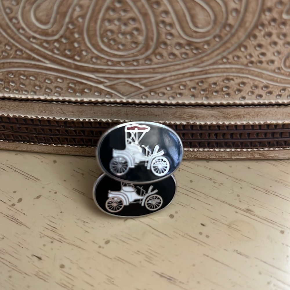 Cuff Links - Automotive Theme